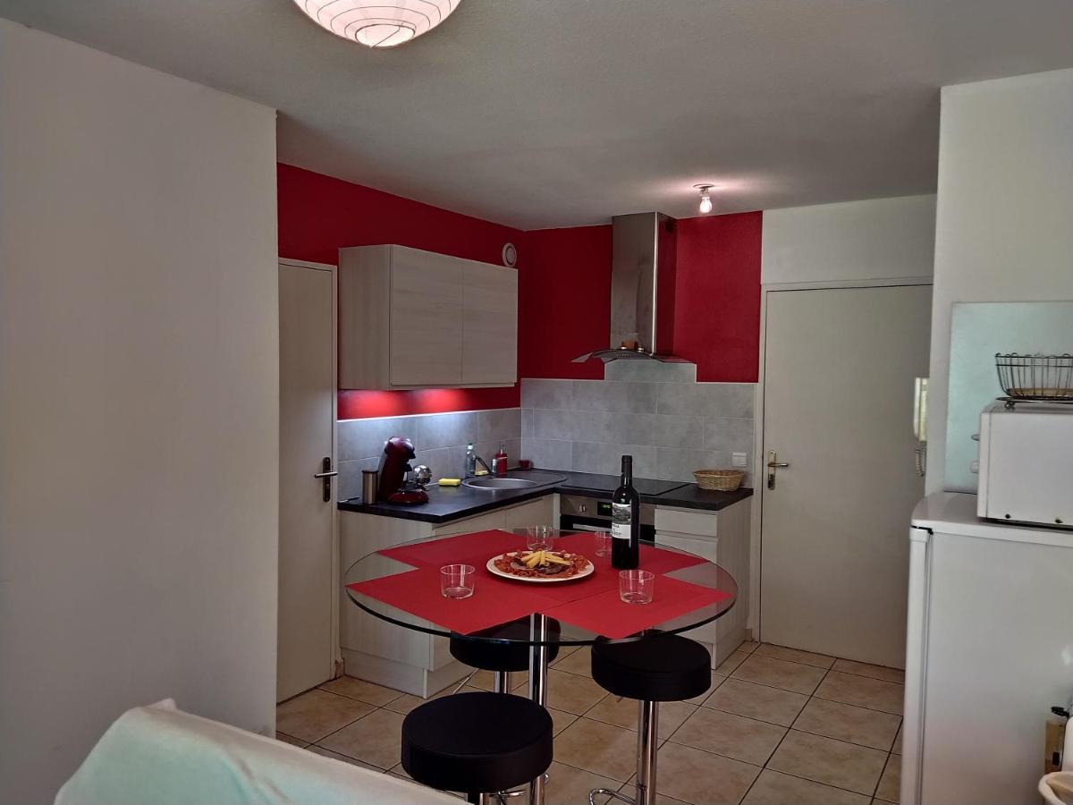 Goxo Lekua Apartment Boucau Luaran gambar